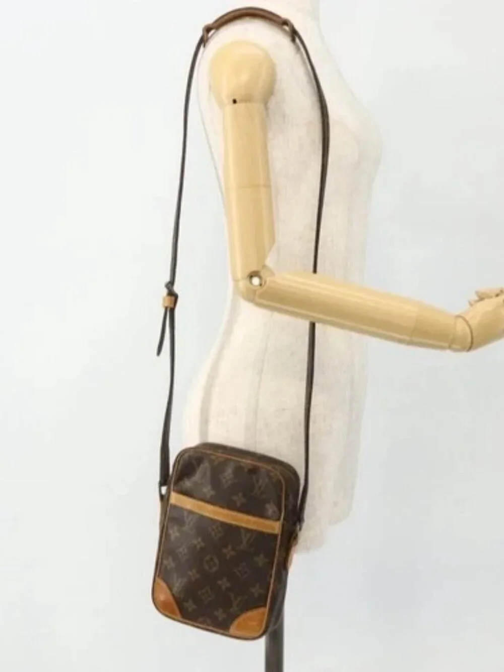 LOUIS VUITTON Monogram Danube Shoulder Bag M45266 LV Auth BA11682